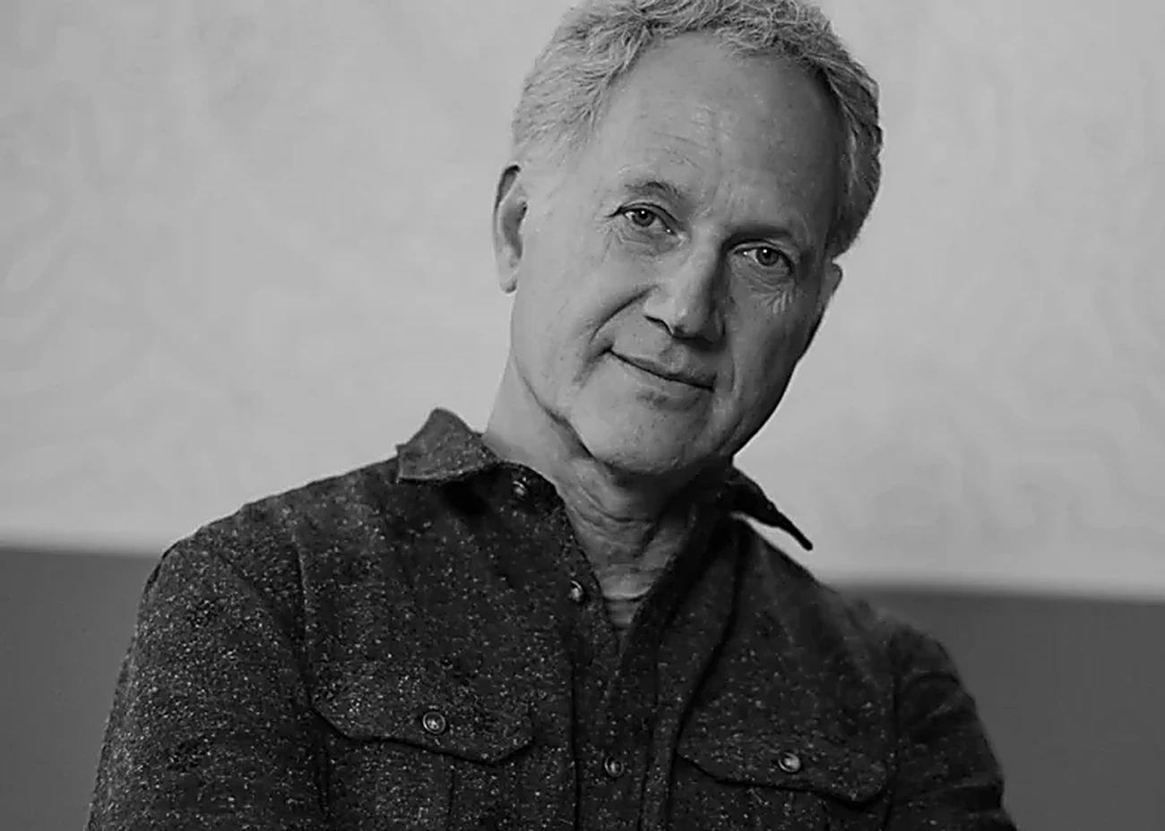 Tinker Hatfield: o arquiteto que salvou a Nike e criou o Air Max 1 e Air Jordan 3