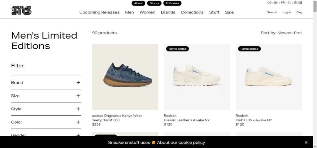 LIST SNEAKER STORES ONLINE