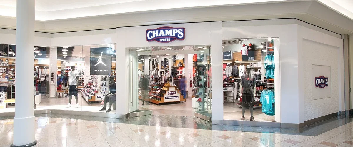 Loja Champs Sports no The Gardens Mall, em Palm Beach Gardens, Flórida.