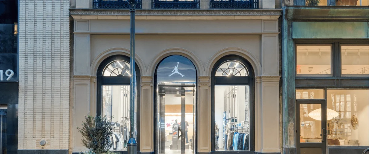 Loja Jordan World of Flight na Walnut Street, na Filadélfia.