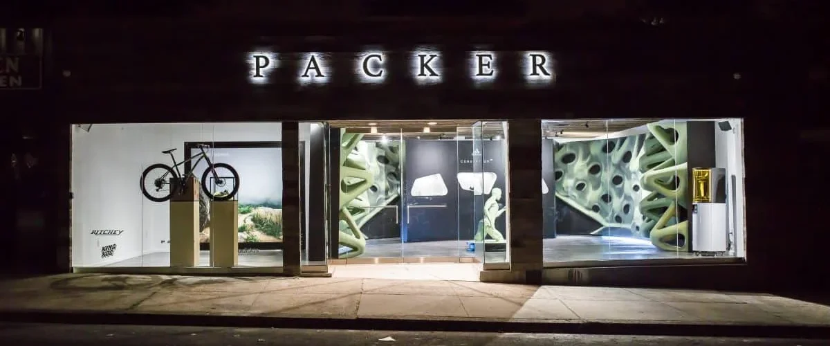 Loja Packer Shoes na Teaneck Road, em Teaneck, Nova Jersey.