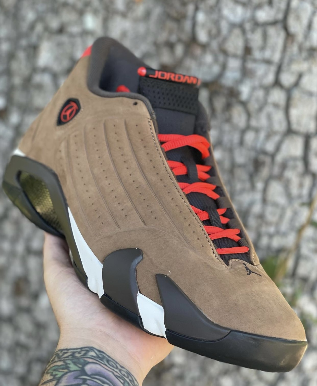 Air Jordan 14 “Winterized” Fotos e On Feet