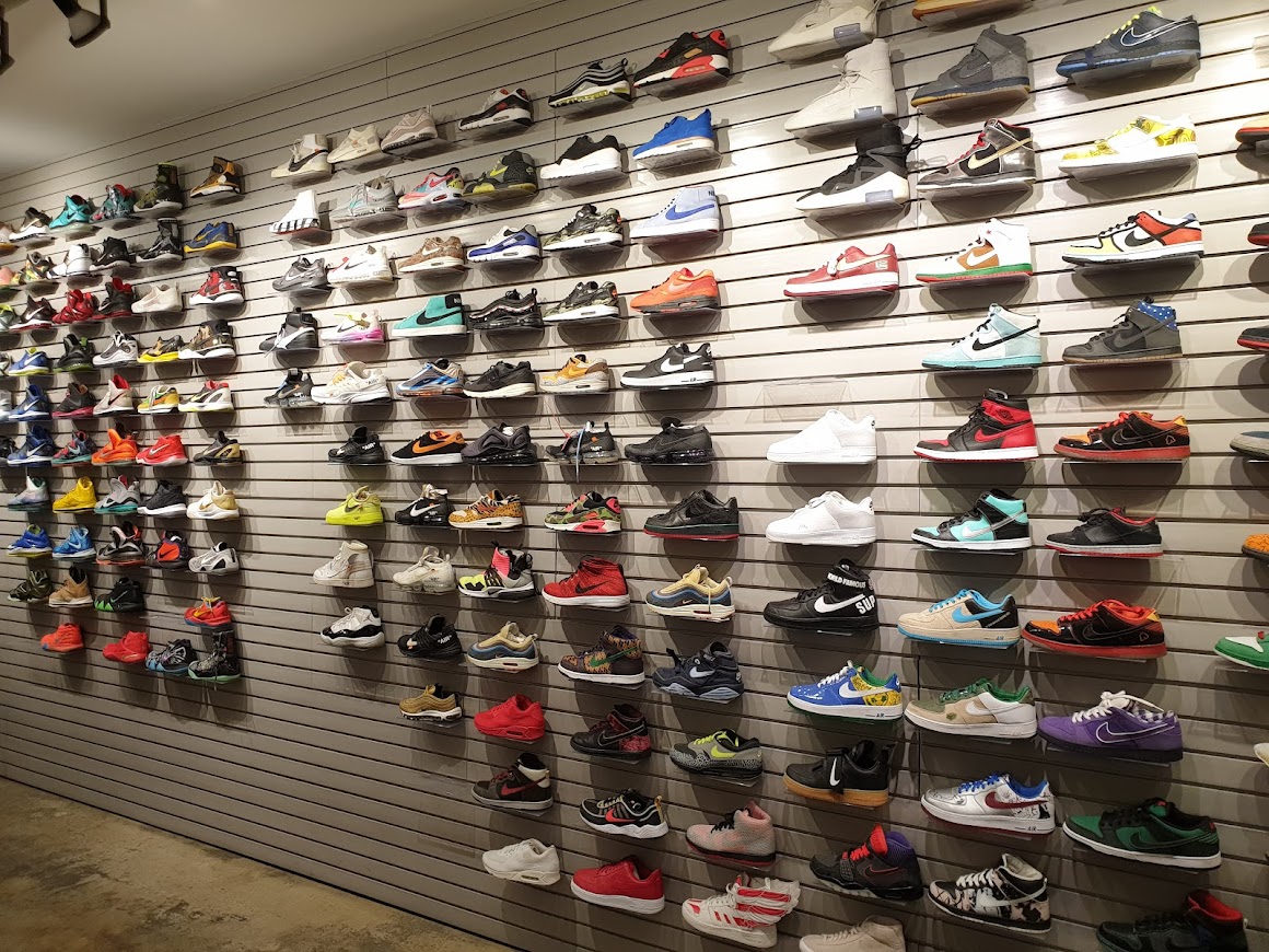 Best sneakers stores in los angeles Ca