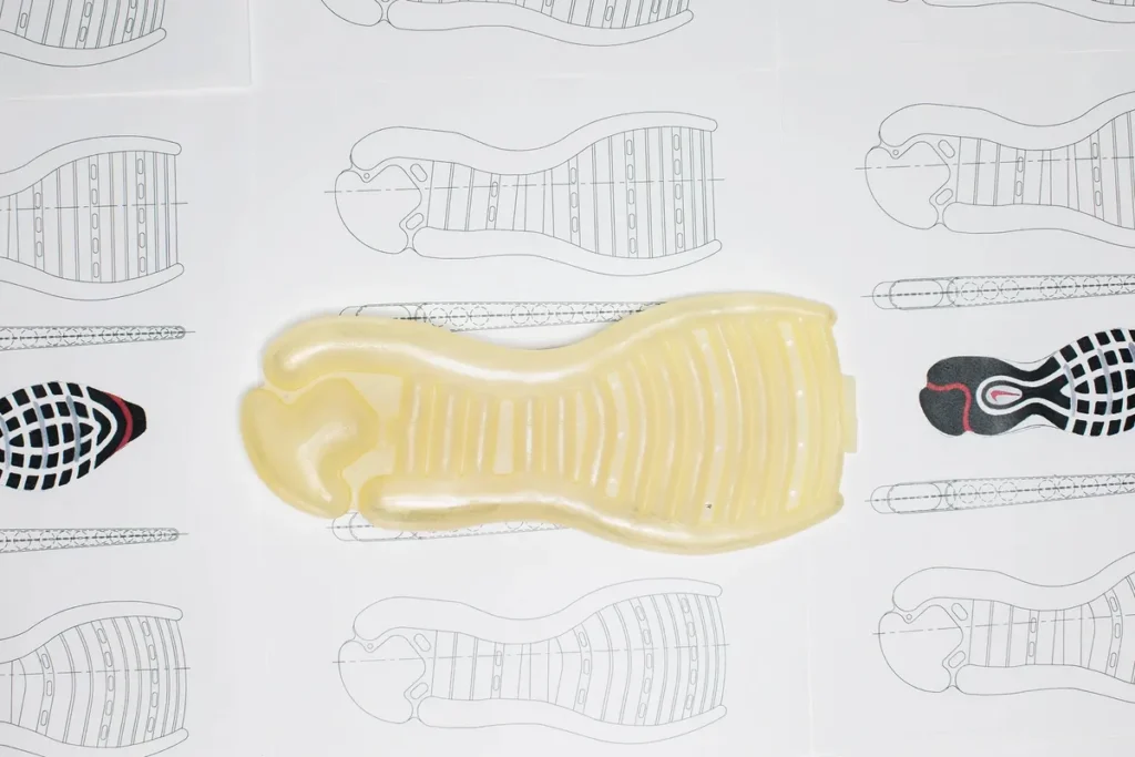 Image of the pressurized air cushion embedded in the midsole of the Nike Air Max 97, showcasing Air technology