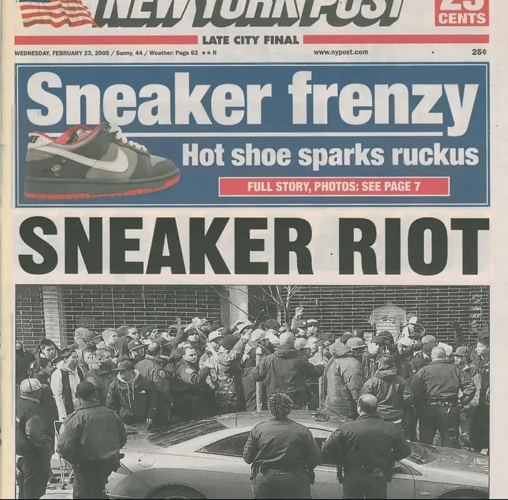 Image of the New York Post article commenting on the street crowds and chaos to secure a pair of the Nike Dunk Jeff Staple.
