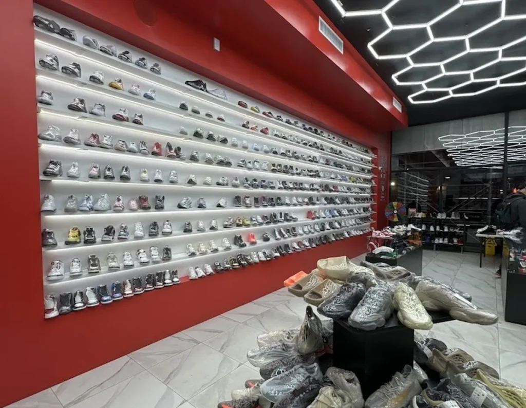 Kickclusive Manhattan Rare sneaker store Kickclusive Manhattan