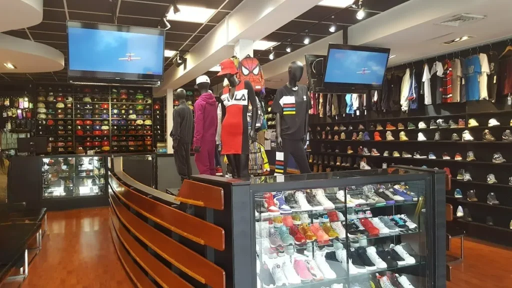 Lee’s Sneakers Sneaker store Lee’s Sneakers