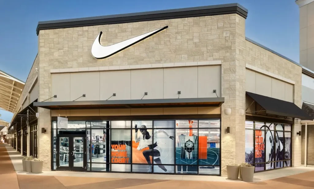 Nike Unite - North Bronx Sneaker store Nike Unite - North Bronx