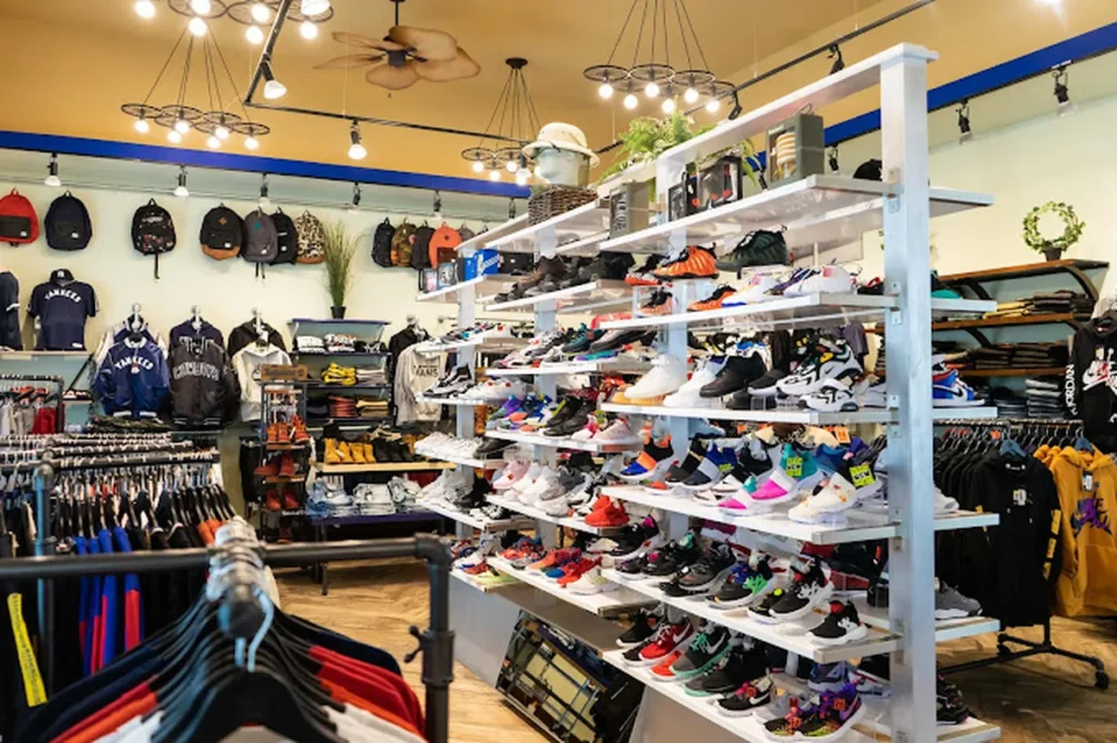 Nohble Sneaker store Nohble