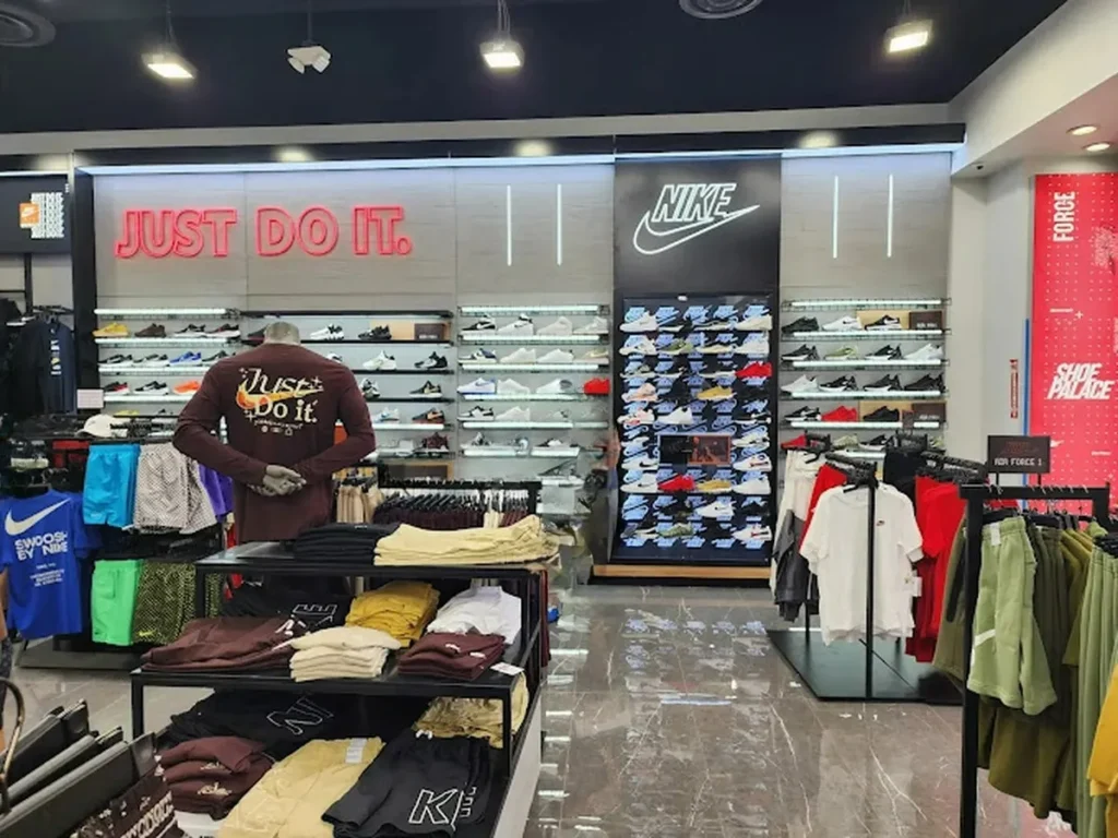 Inside view of Shoe Palace in Orlando