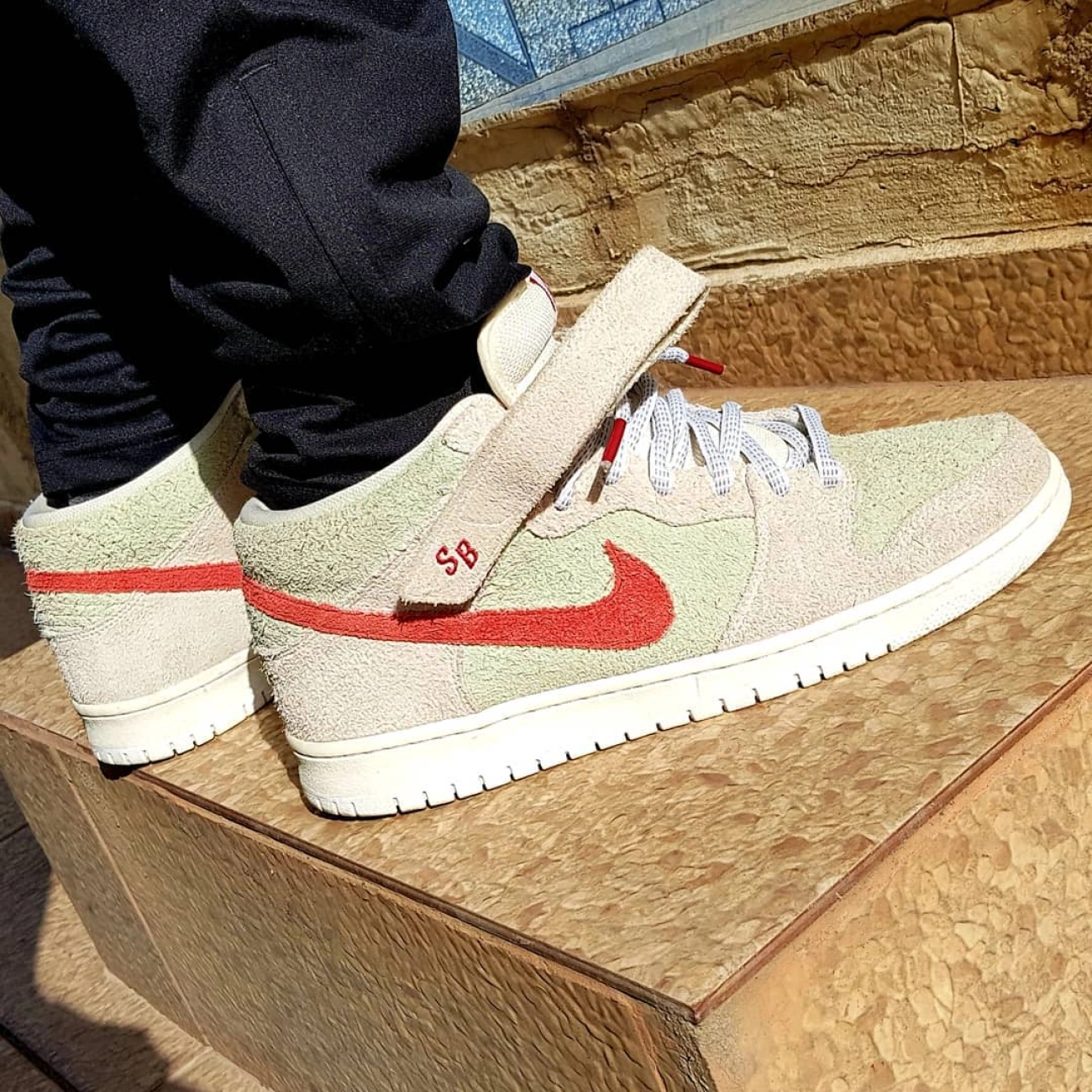 Nike Dunk Mid "White Window" On Feet - Este foi o meu melhor achado em Outlet